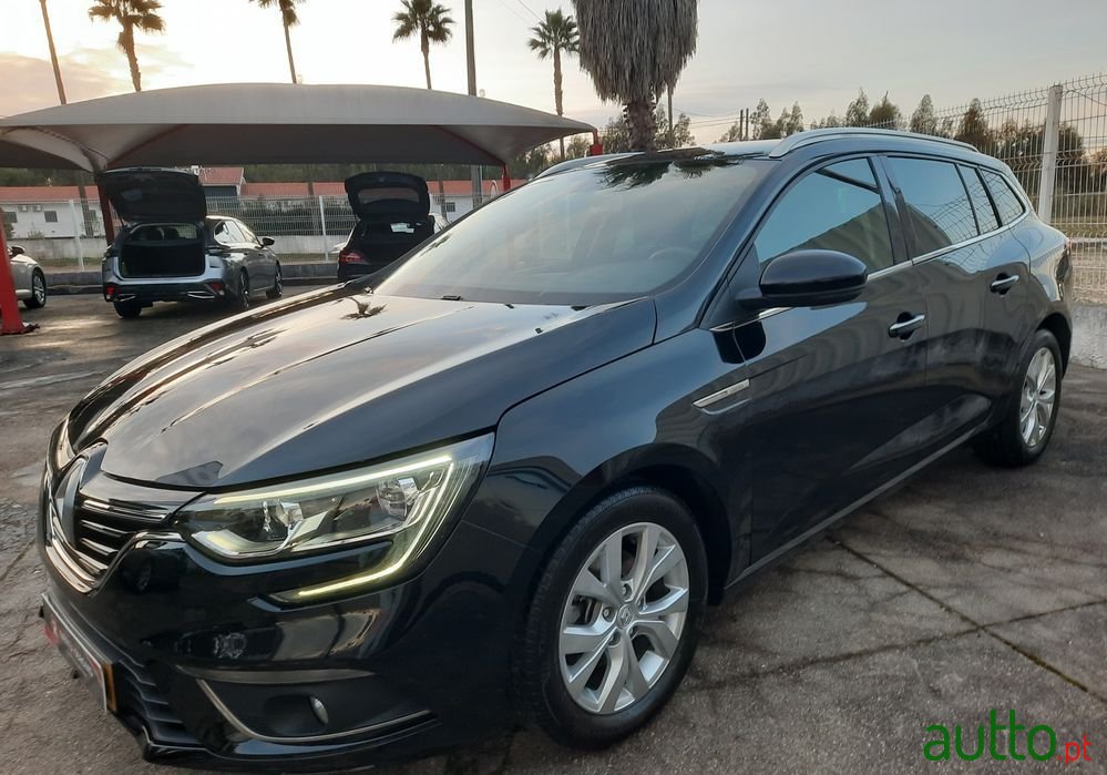 2018' Renault Mégane Sport Tourer photo #6