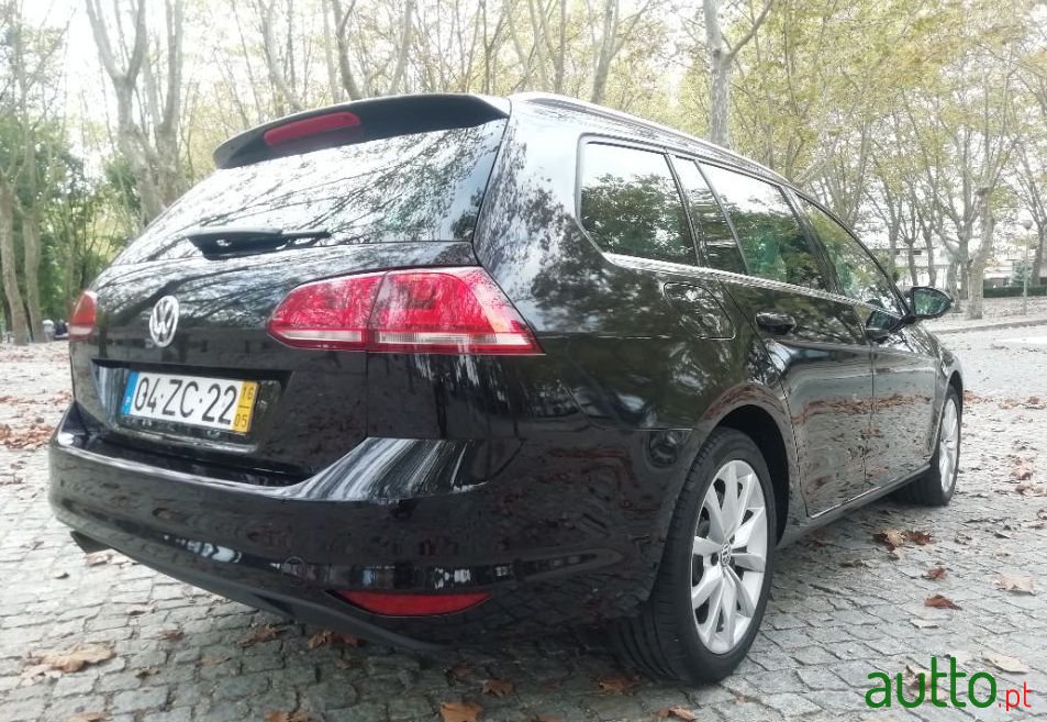 2016' Volkswagen Golf Variant photo #5