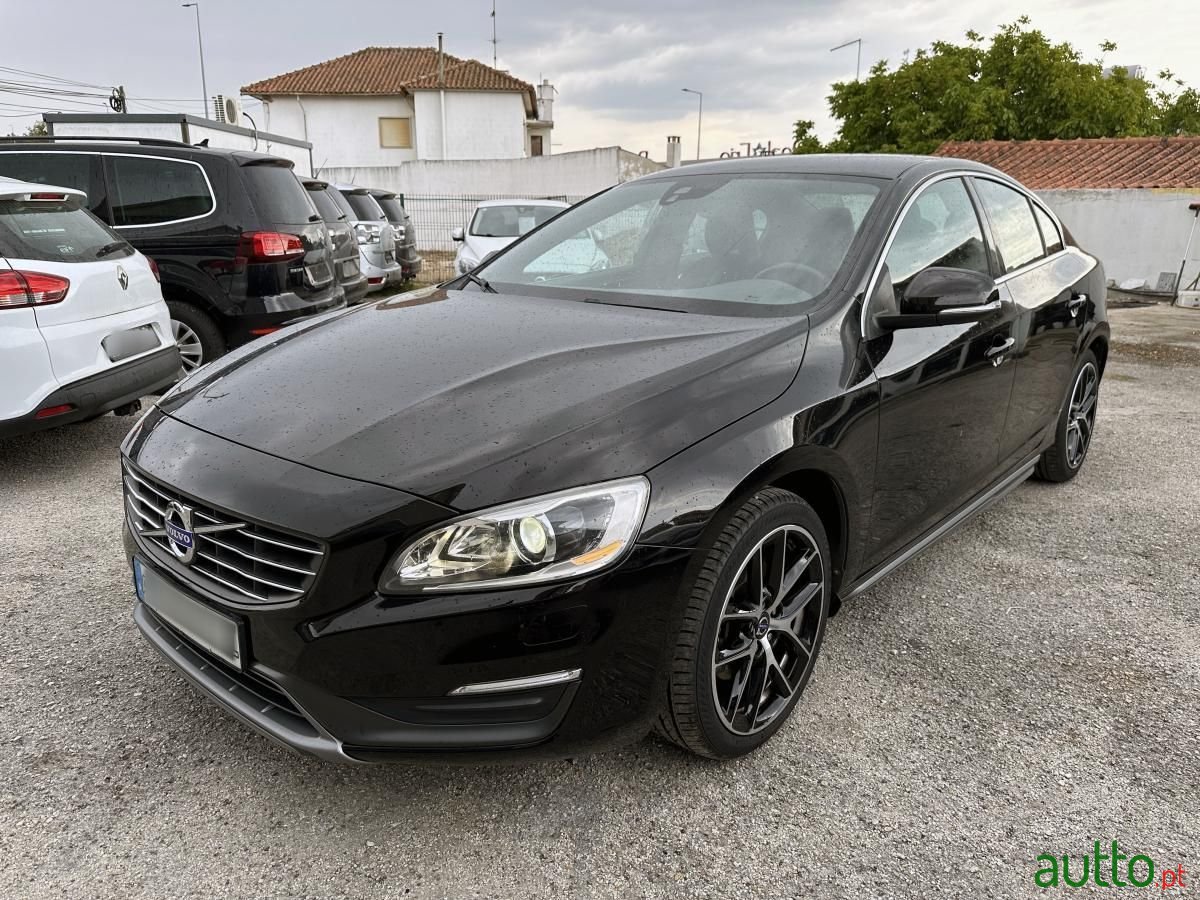 2015' Volvo S60 photo #6