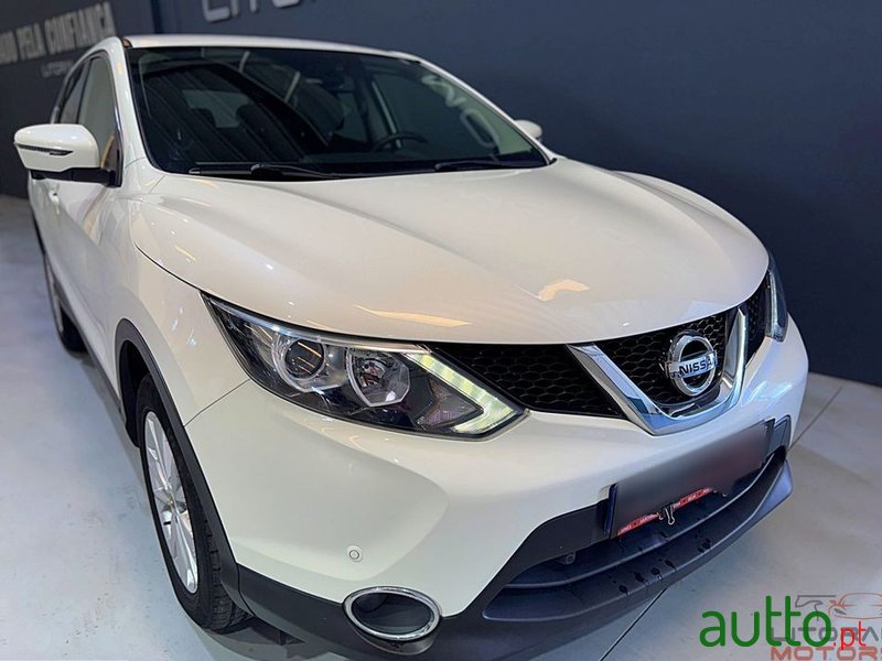 2017' Nissan Qashqai 1.5 Dci N-Tec photo #3