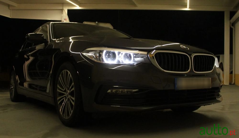 2018' BMW 530 E Iperformance photo #6