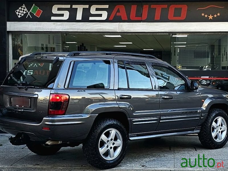 2003' Jeep Grand Cherokee photo #3