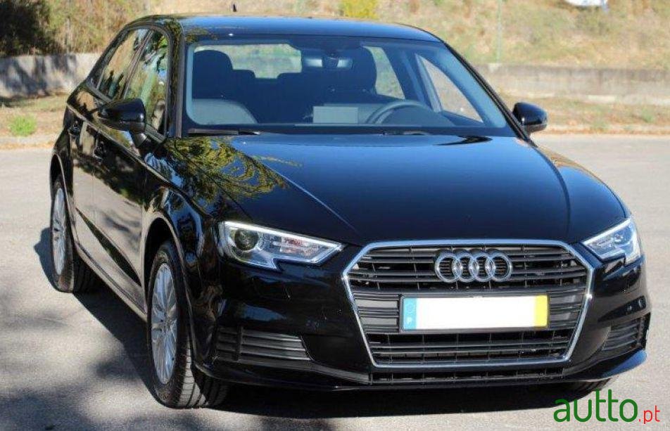 2016' Audi A3 Sportback photo #2