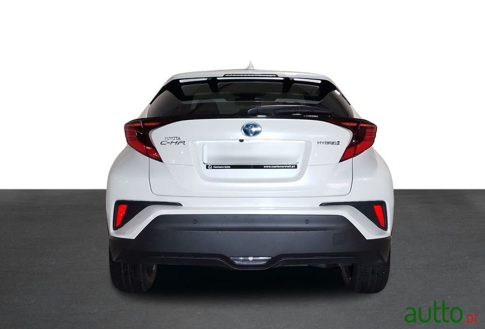 2022' Toyota C-HR photo #4