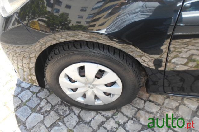 2012' Toyota Yaris Comfort photo #6