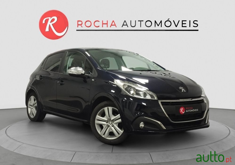 2017' Peugeot 208 1.2 Puretech Style photo #3