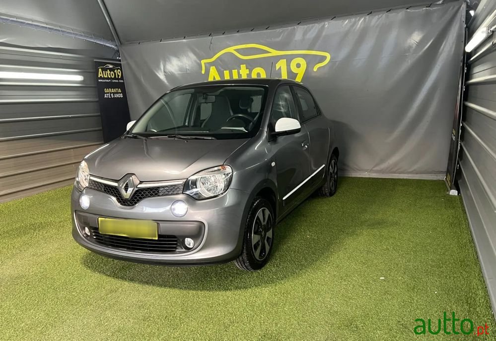 2017' Renault Twingo photo #2