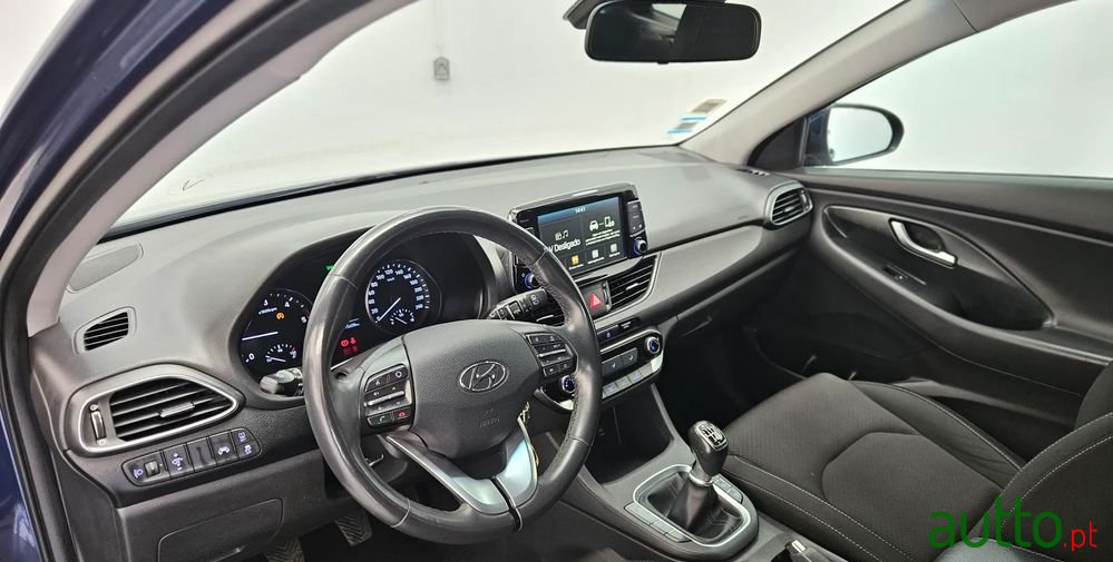 2019' Hyundai i30 Sw photo #5