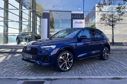 2021' Audi Q5 S Tronic