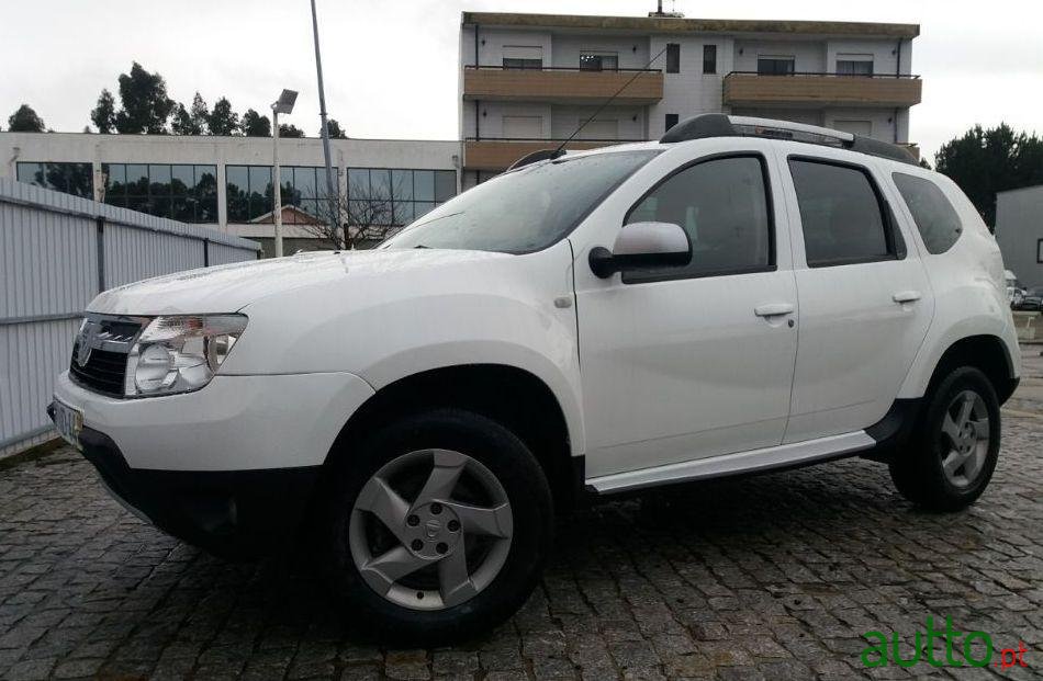 2012' Dacia Duster photo #3