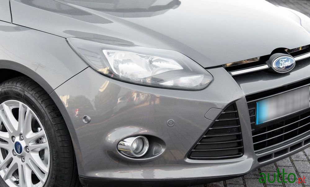 2013' Ford Focus Sw photo #2