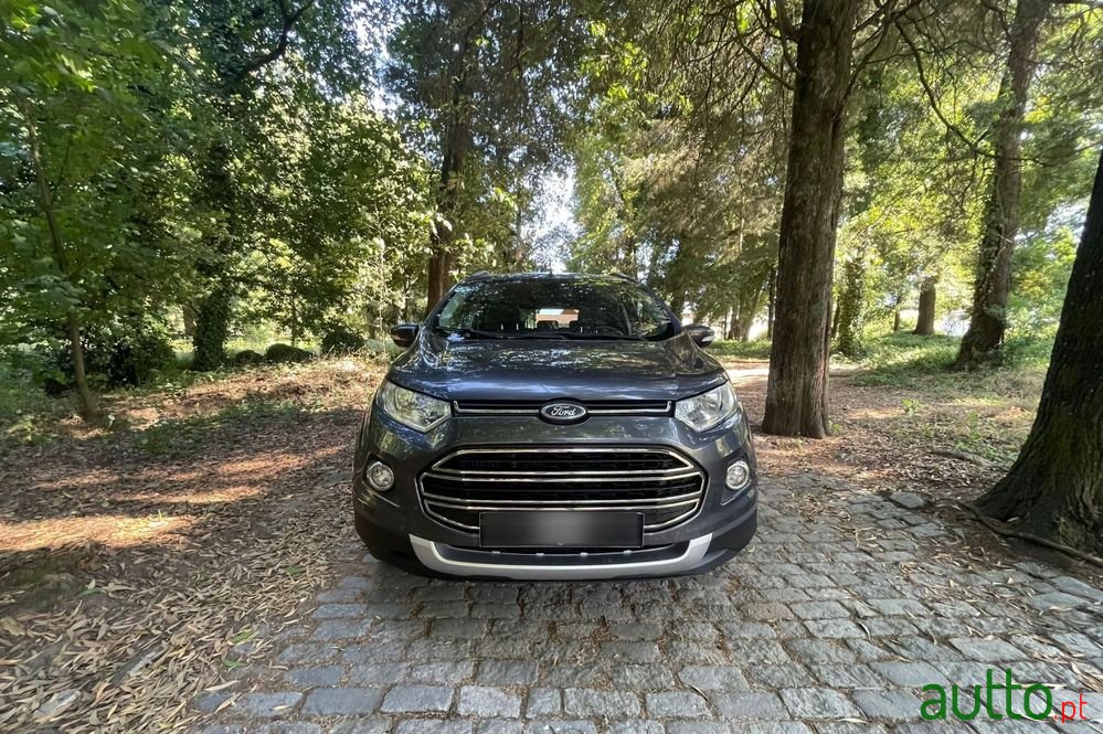 2017' Ford EcoSport photo #2