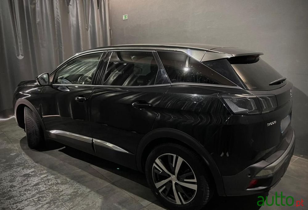 2021' Peugeot 3008 photo #3