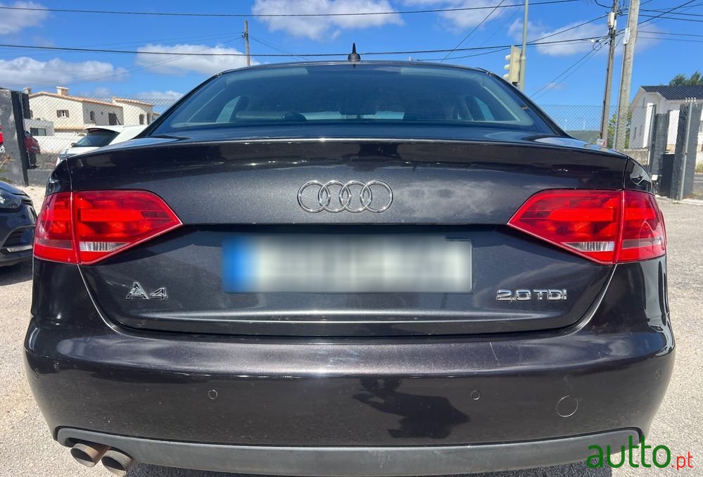 2008' Audi A4 2.0 Tdi S-Line photo #5