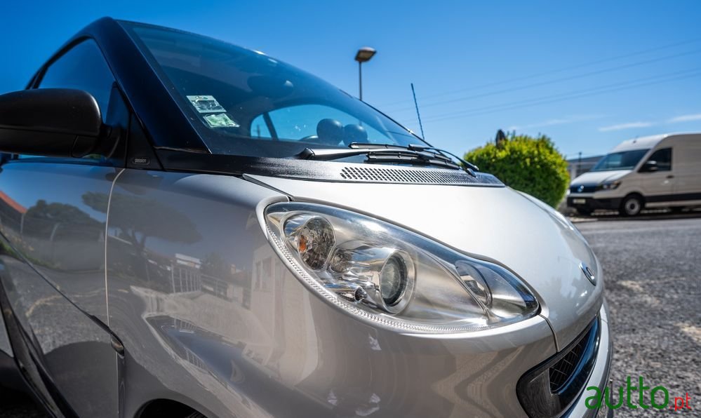 2009' Smart Fortwo 0.8 Cdi Passion 54 photo #3