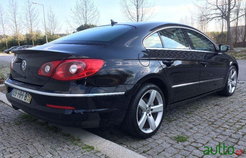 2009' Volkswagen Passat Cc photo #1