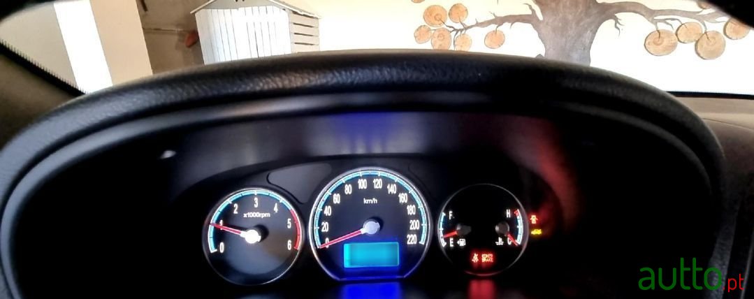 2009' Hyundai Santa Fe photo #6