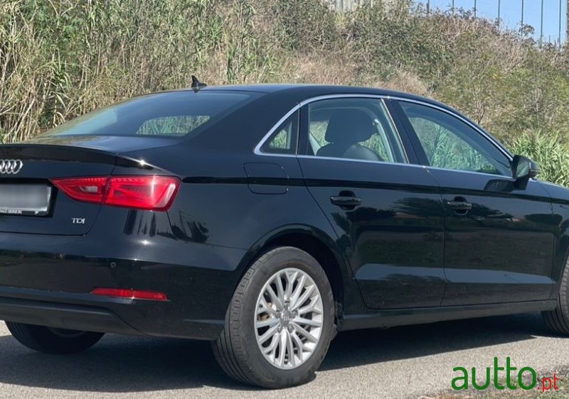 2016' Audi A3 Limousine photo #2