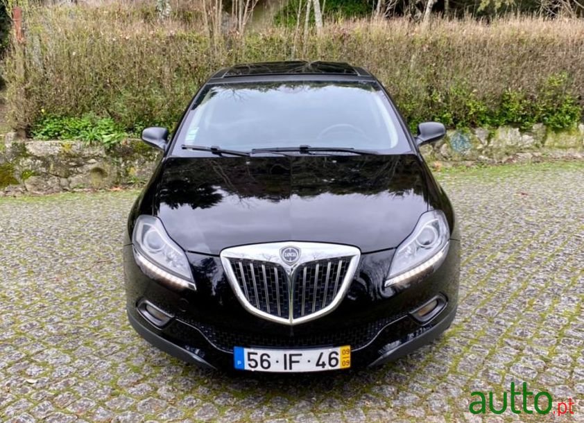 2009' Lancia Delta photo #4