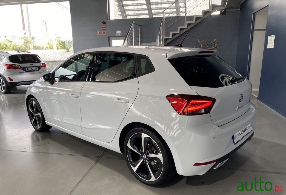 2022' SEAT Ibiza photo #3