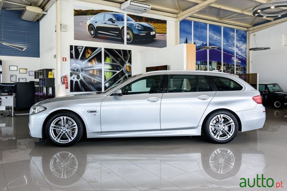 2014' BMW Série 5 D Pack M Auto photo #2
