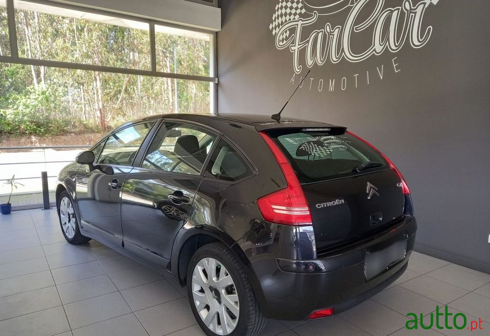 2007' Citroen C4 photo #4