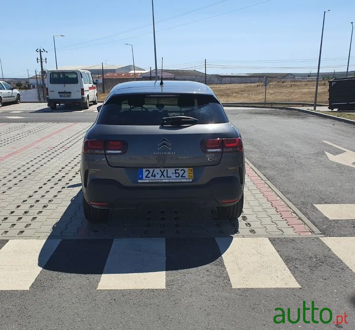 2019' Citroen C4 Cactus photo #4