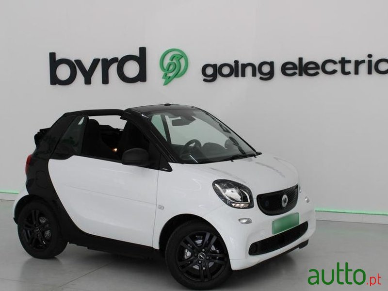 2018' Smart Fortwo photo #1