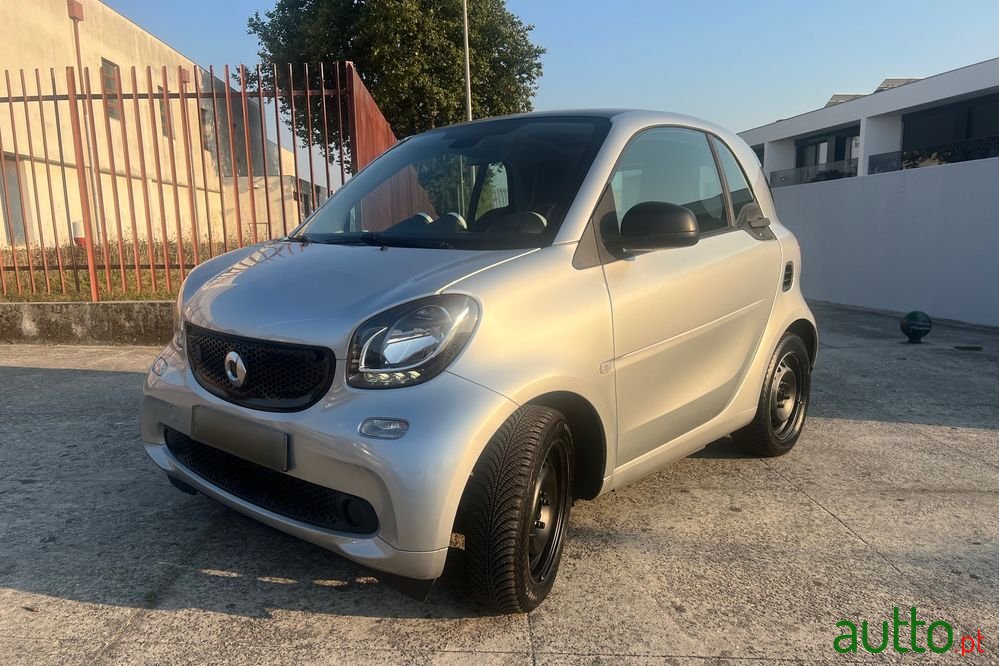 2019' Smart #3 photo #1