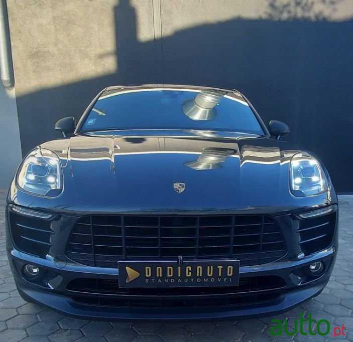 2018' Porsche Macan S photo #3