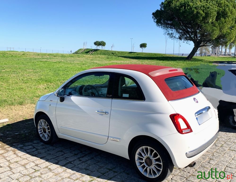 2010' Fiat 500C photo #1