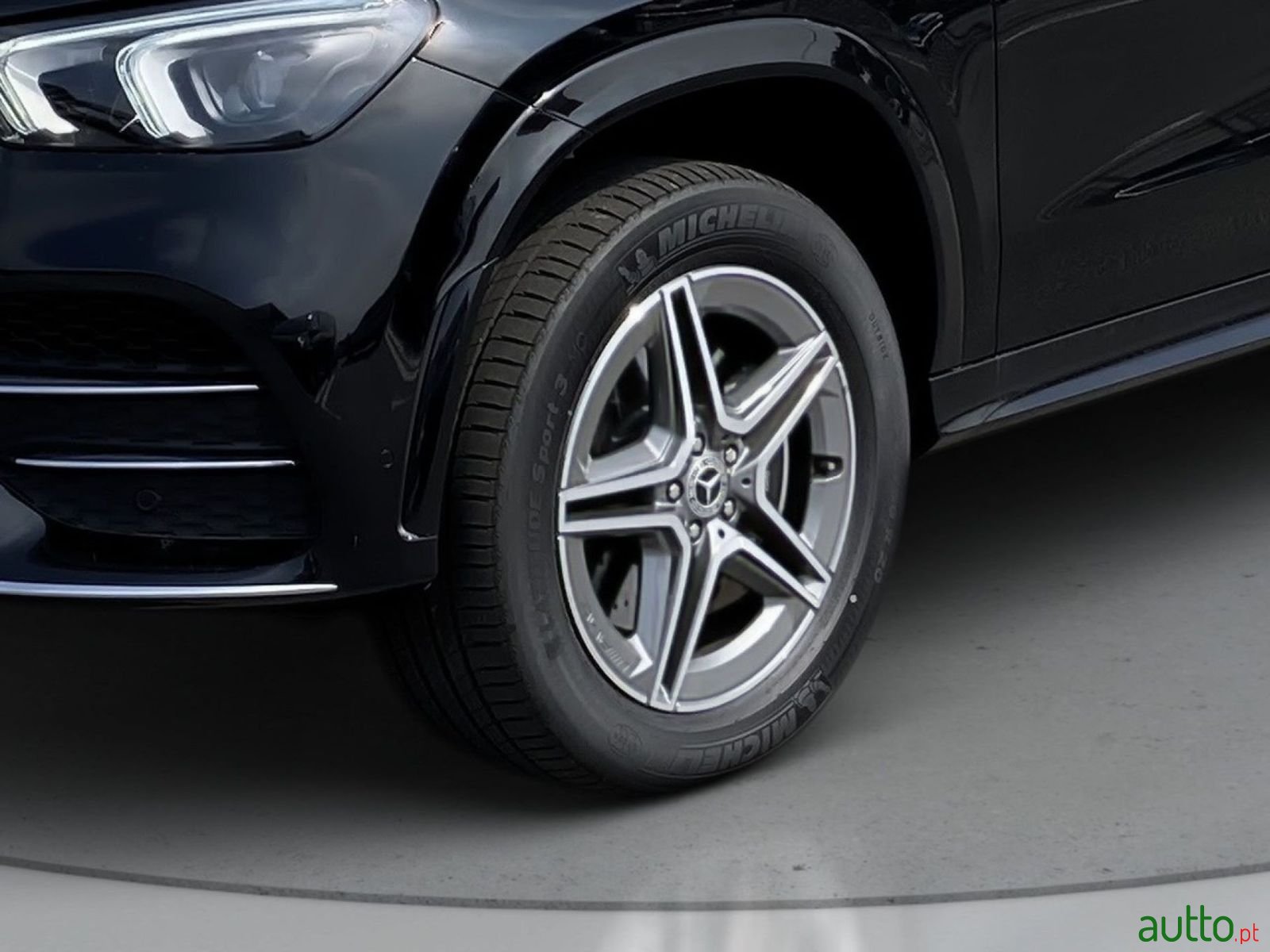 2022' Mercedes-Benz Gle-300 photo #4