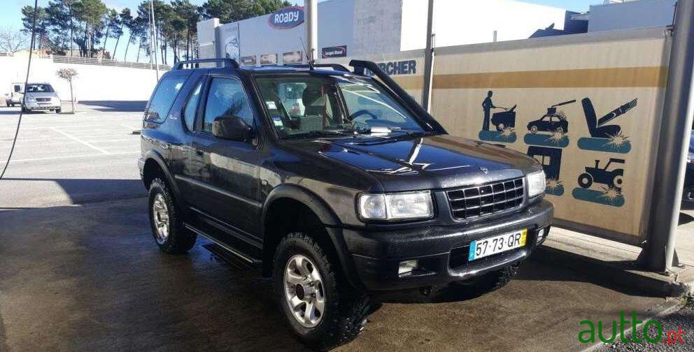 2000' Opel Frontera Sport photo #2