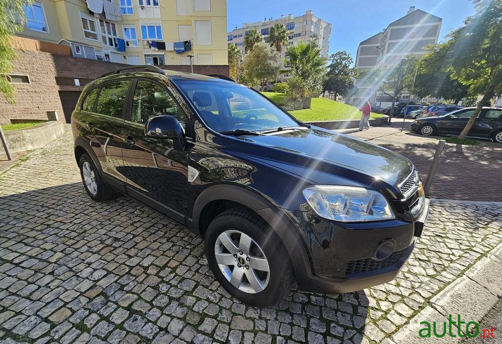 2010' Chevrolet Captiva photo #2