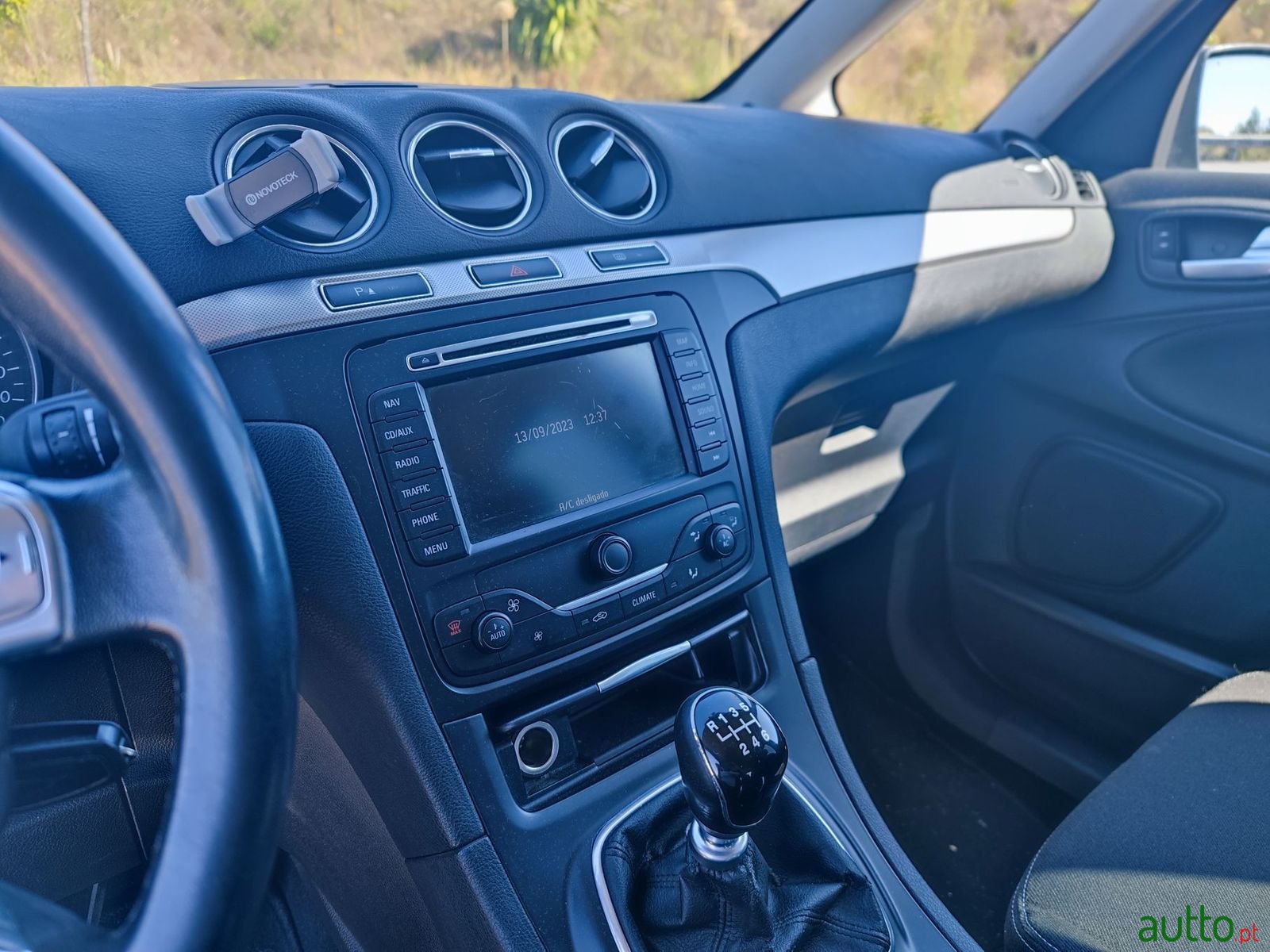 2014' Ford Galaxy photo #6