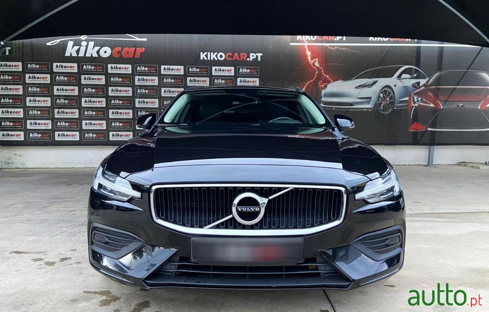 2018' Volvo V60 photo #2