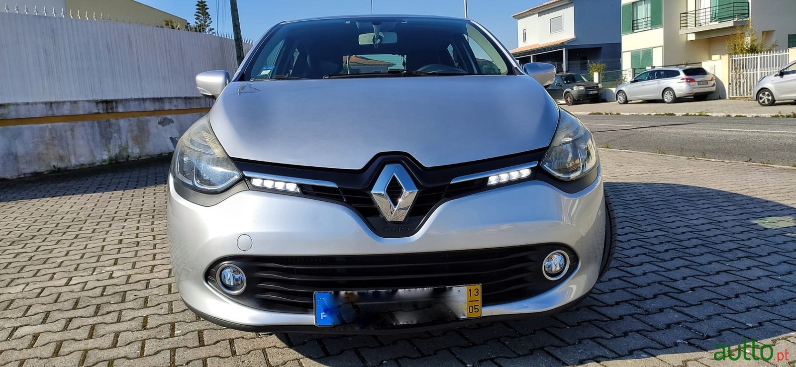 2013' Renault Clio photo #3