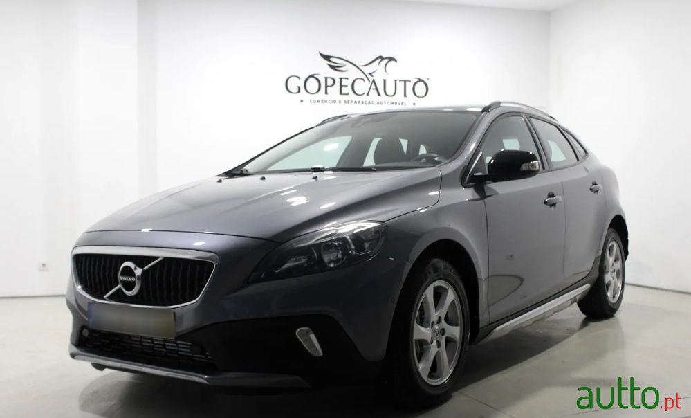 2017' Volvo V40 photo #1