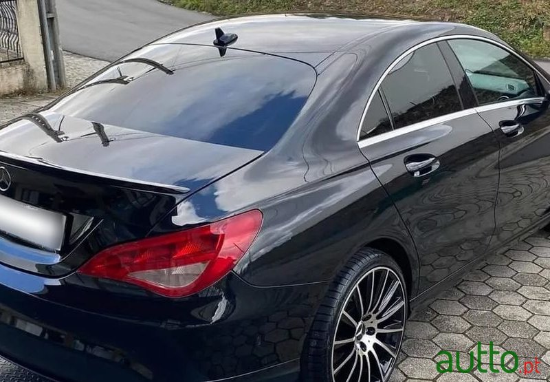 2015' Mercedes-Benz Classe Cla Cdi photo #1