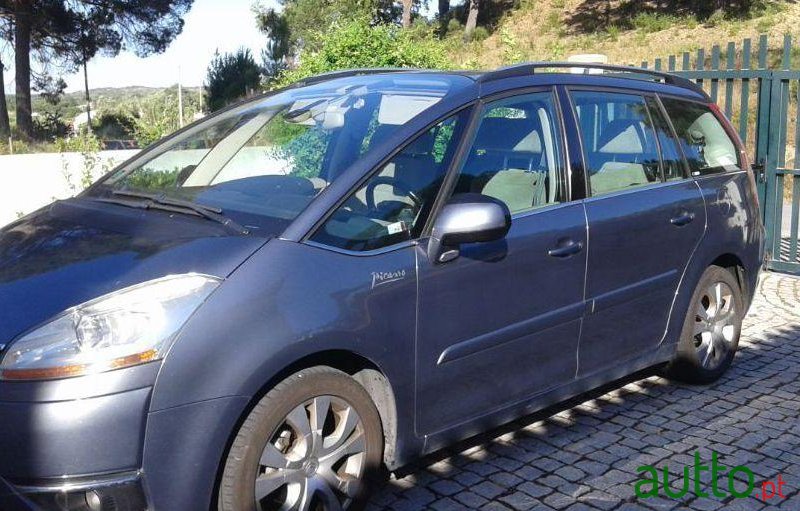 2007' Citroen C4 Grand Picasso photo #1