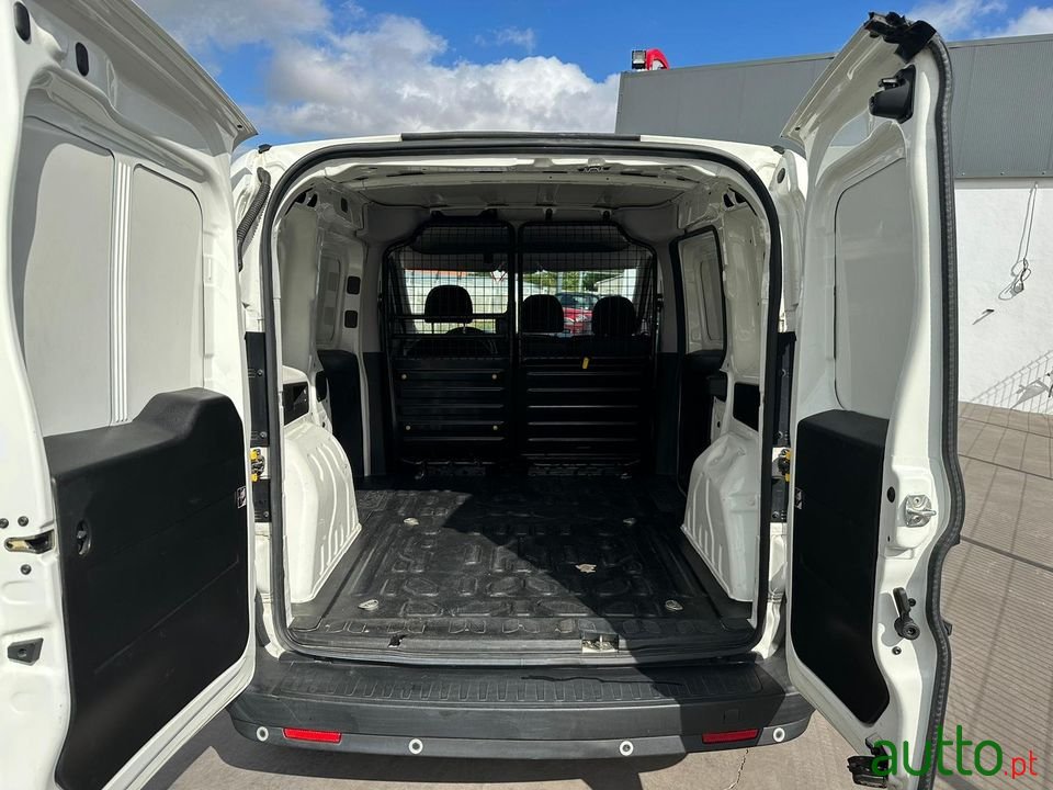 2016' Fiat Doblo photo #6