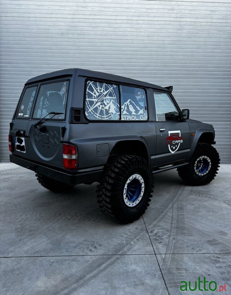 1990' Nissan Patrol 2.8 photo #4