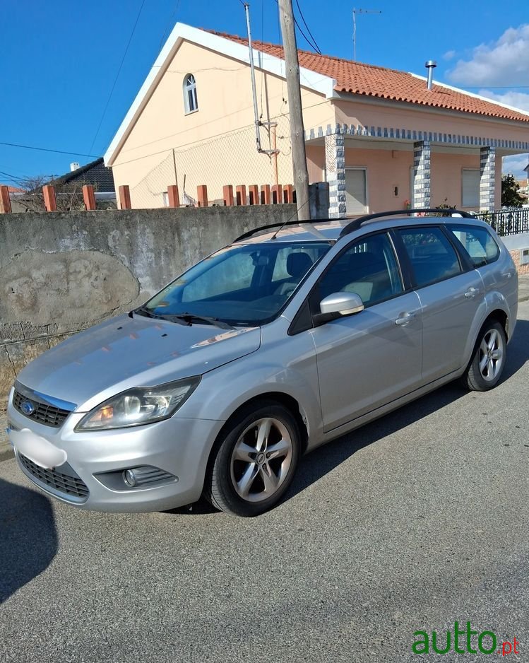 2008' Ford Focus Sw photo #1