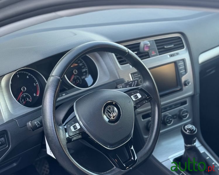 2017' Volkswagen Golf 1.6 Tdi Gps Edition photo #5