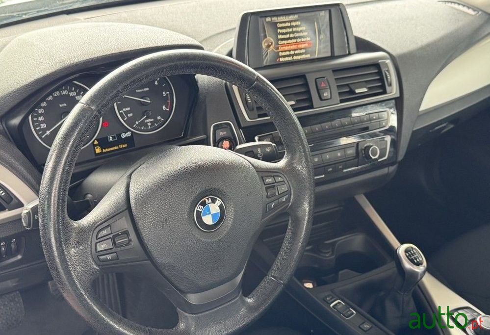 2016' BMW Série 1 D Line Urban photo #6