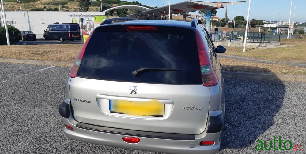 2006' Peugeot 206 Sw photo #3