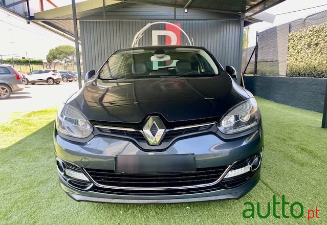 2014' Renault Megane photo #2