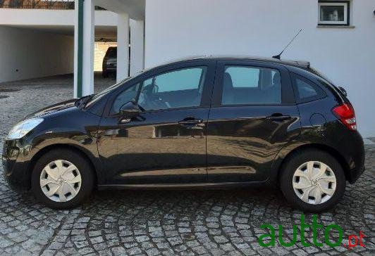 2012' Citroen C3 Hdi photo #2