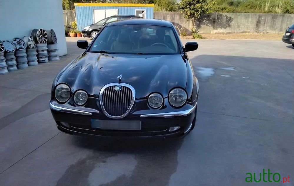 2000' Jaguar S-Type photo #1