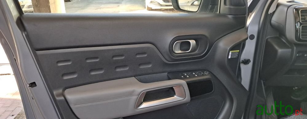 2019' Citroen C5 Aircross photo #5